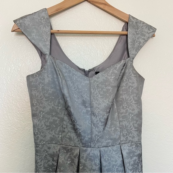 Eric + Lani Silver Metallic Jacquard Mini Dress Fit and Flare Cocktail Dress XS - Picture 5 of 16